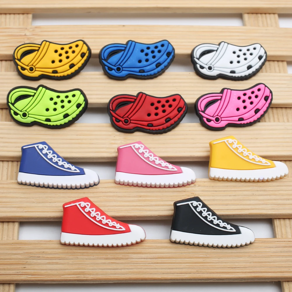 1PCS New Arrival Cartoon Shoes Charms Hole Slipper Icon Accessories For DIY Graden Shoe Cute Shoe Buckles Kids Party Gifts