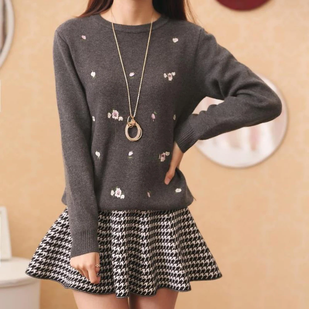 Women Fashion Floral Embroidery O Neck Pullover Knitted Jumper Sweater Knitted Sweater Pullover Knitted Casual Streetwear