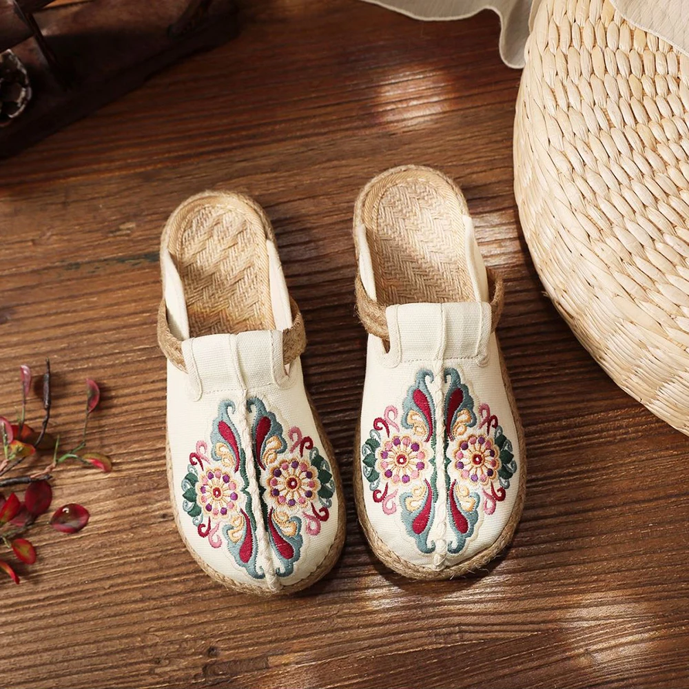 Veowalk Women Casual Linen Handmade Embroidery Mules Flat Slippers Retro Vegan Summer Ladies Canvas Comfortable Espadrille Shoes