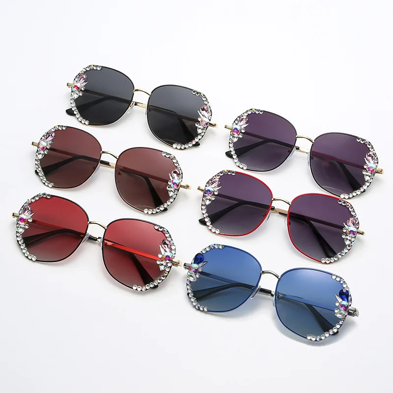 

Vintage Rhinestone Women Polarized Sunglasses Brand Designer Gradient Sun Glasses Oversized 2022 Female Diamonds Eyewear UV400