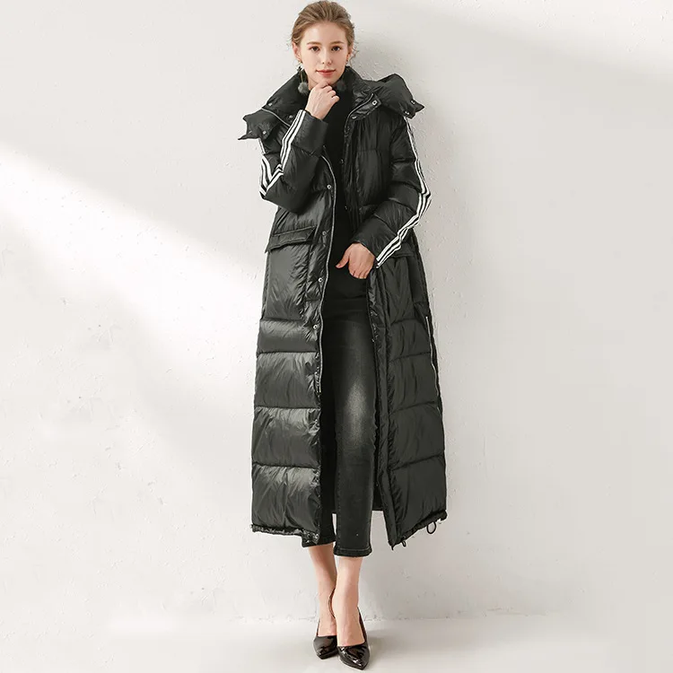 

winter 2022 thickening extended hooded Women's down jacket in Europe and the loose three bar with men and women down jacket