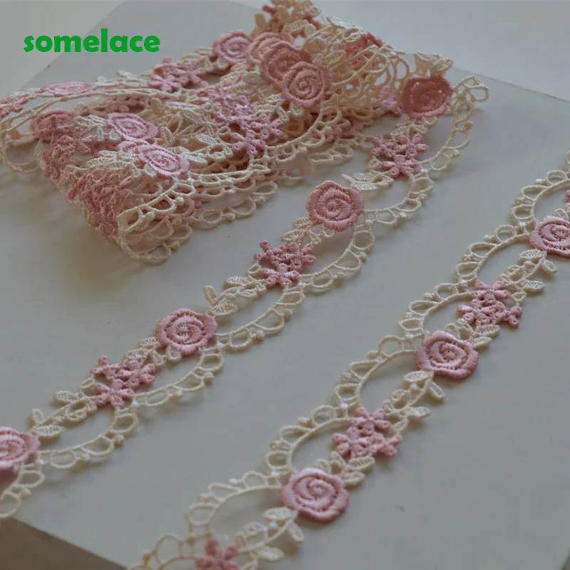 5Yds/Lot 2.5Cm Wide White Pink Mixed Hollow Style Floral Venise Lace Trim with Design for Wedding Bridal,Garment Decoration