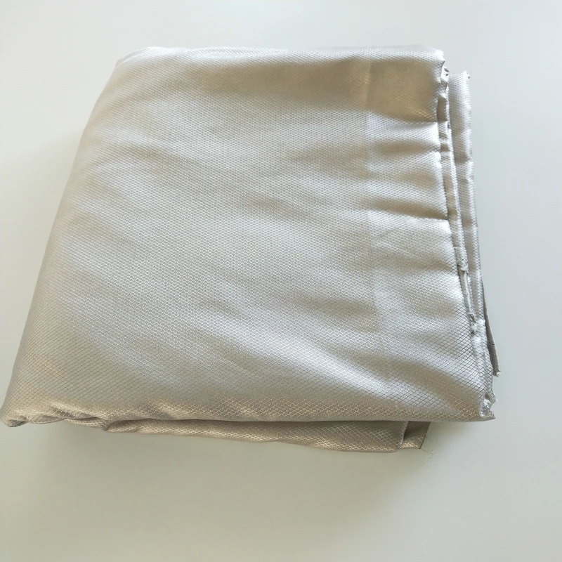 

Antibacterial antiradiation Silver fiber conductive fabric