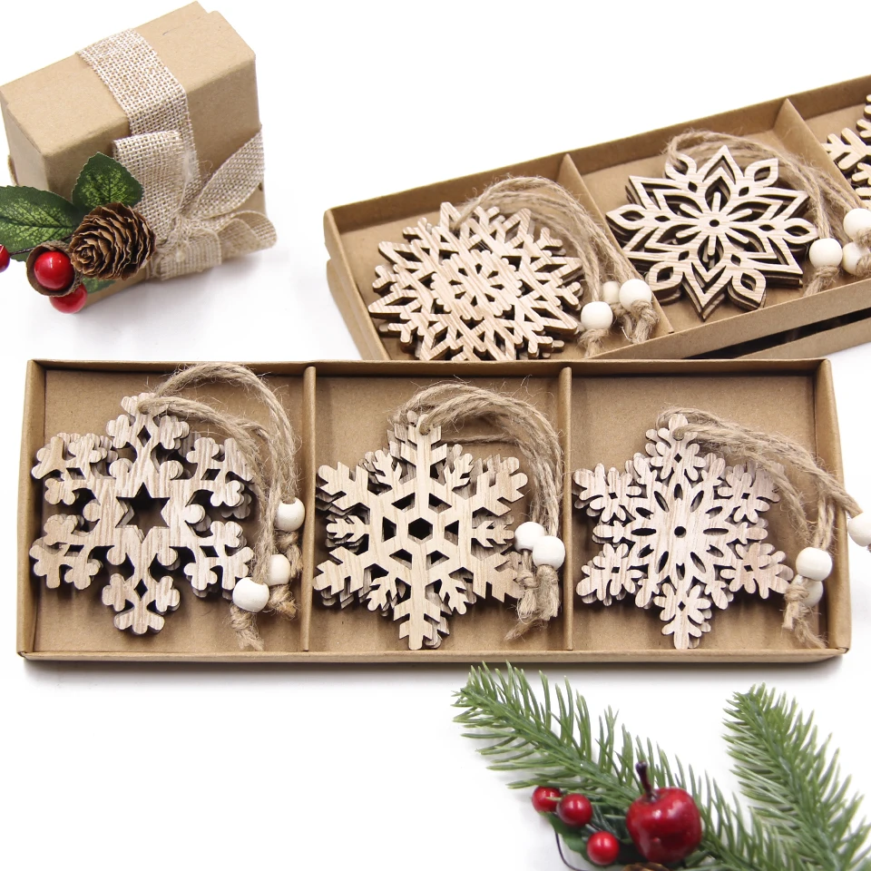 12PCS/Box Wooden Hollow Snowflake Christmas Vintage Pendants Xmas Hanging Ornaments for Noel Tree Decorations DIY Painting Gifts