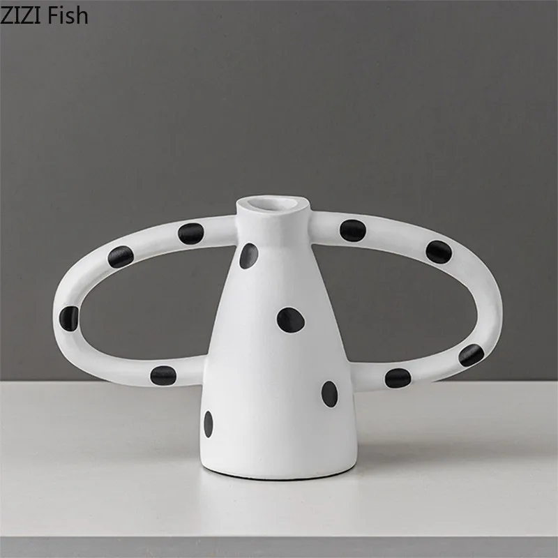 Creative ceramic vase Black and white wave dot spots abstract irregular ceramic crafts handle Flower vase Home Decoration