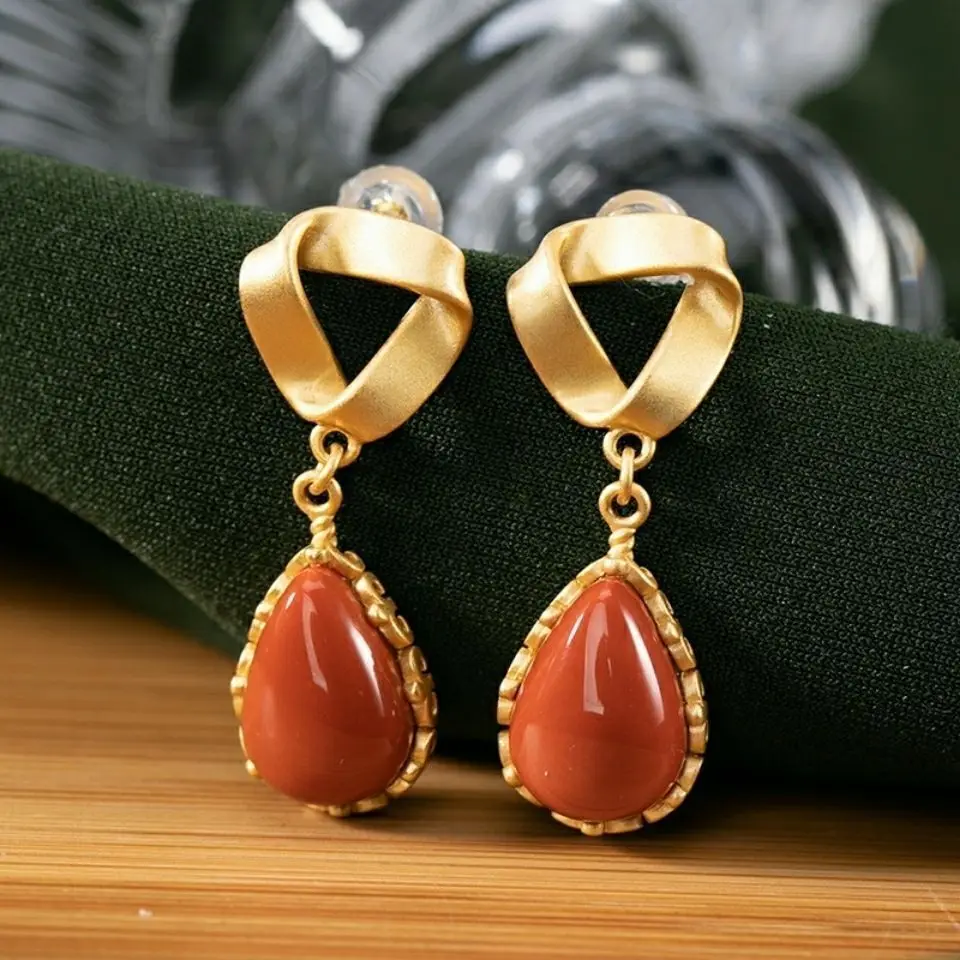 Designer original new ancient gold craftsmanship drop-shaped Hetian jade earrings elegant and luxurious women\'s silver jewelry