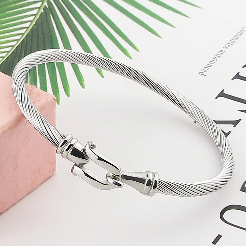 Best Selling Stainless Steel Twisted Wire Bracelet Female Love Bracelets, Party Gifts, Jewelry Wholesale