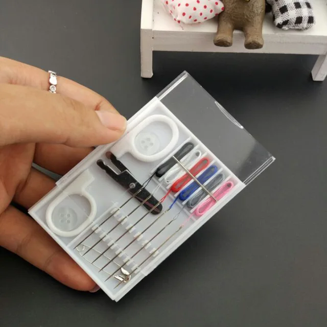 1PC Przenośny zestaw do szycia w gospodarstwie domowym Nici do szycia odzieży Igła Narzędzia do szycia Akcesoria Ręcznie robione DIY Materiały rzemieślnicze