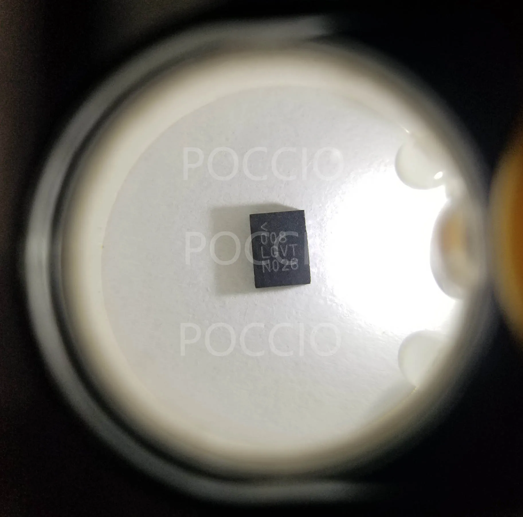 LT8640EUDC-1 LT8640IUDC-1 LT8640HUDC-1 LT8640-1 - 42V، 5A محول صامت متزامن تنحى مع تيار 2.5uA هادئ