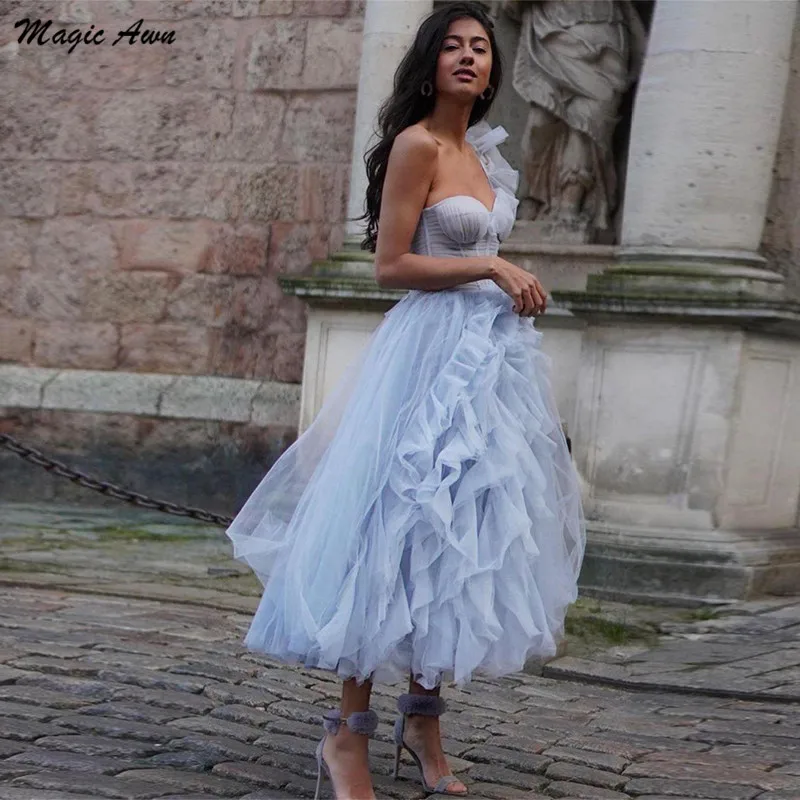 Magic Awn Light Blue Prom Dresses One-Shoulder Tulle Ruffles Illusion Tea-Length Graduation Party Gowns Short Robe De Soirée