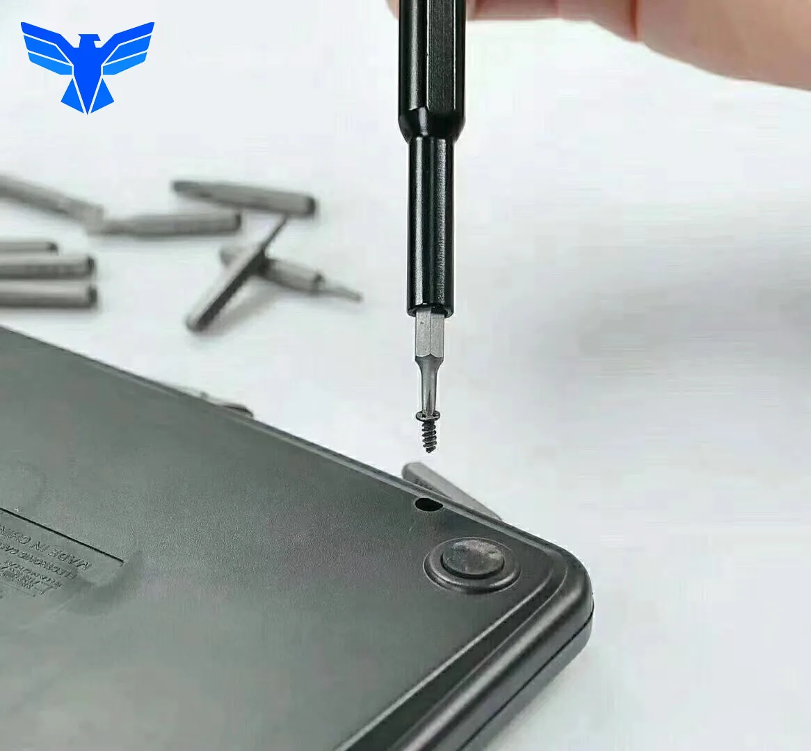 Set di cacciaviti 24in1 kit punte magnetiche di precisione cacciavite smontabile fai-da-te Mini custodia per riparazione Smart Home PC Phone