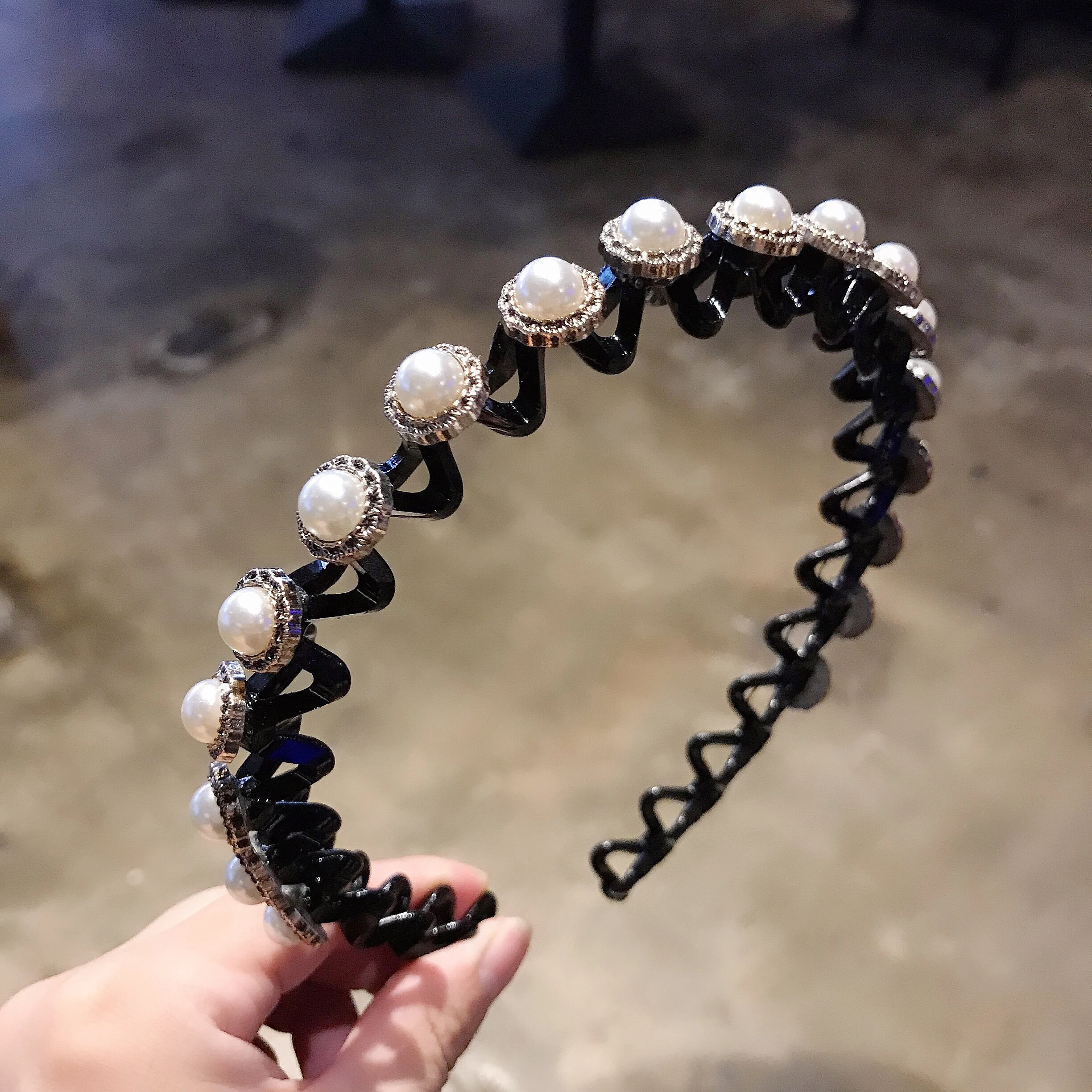Antislip Strass Haarbanden Elastische Bloem Mode Parel Vrouwen Haar Hoepel Bands Hoofdband Bezel Meisjes Haaraccessoires Hoofdtooi - afbeelding 1