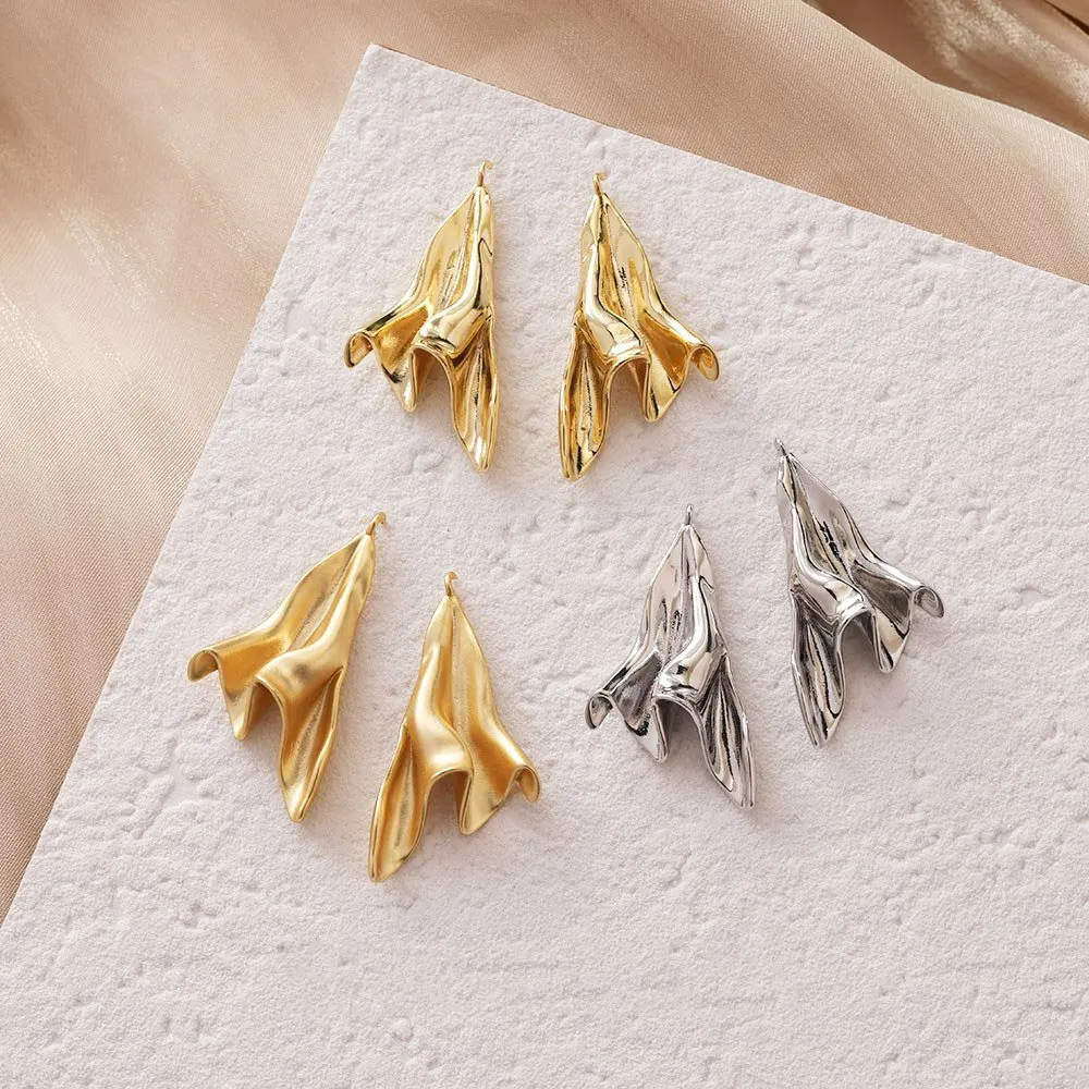 2PCS Creative Design Pleated Pendant Charms for Jewelry Making DIY Earrings Findings Components 14k Gold Plated Accessories