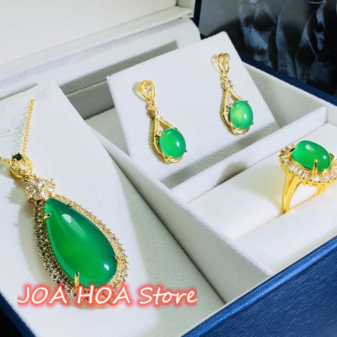 

New Fine 925S Silver Gold-plated Plated Claws Inlaid Natural Green Chalcedony Agate Necklace Pendant Earrings Jewelry Set Box