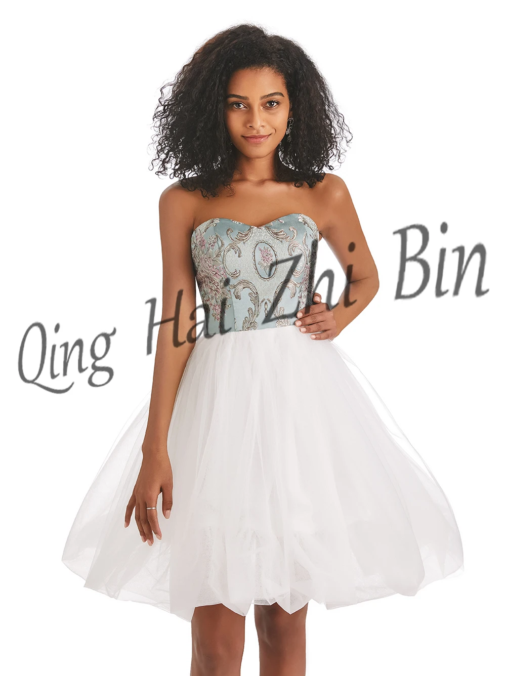 Robe De Soirée courte blanche en Tulle pour femmes, ligne a, longueur aux genoux, avec plis