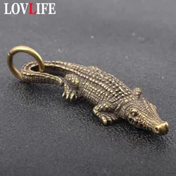 Vintage Brass Cruel Crocodile Figure Keychain Hanging Trinkets Copper Animal Alligator Pendants Feng Shui Key Chain Rings Gifts