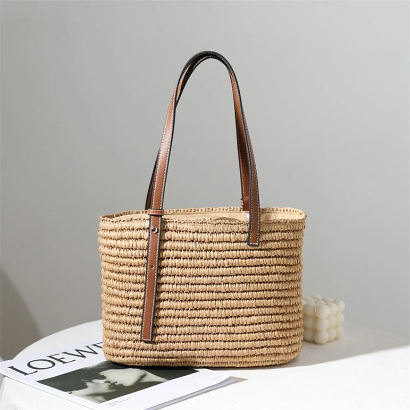 2021 New Hand-made Straw Handbag Fashion One-shoulder Bag for Women Square Rattan Bag All-match Shopping Bag IL00609