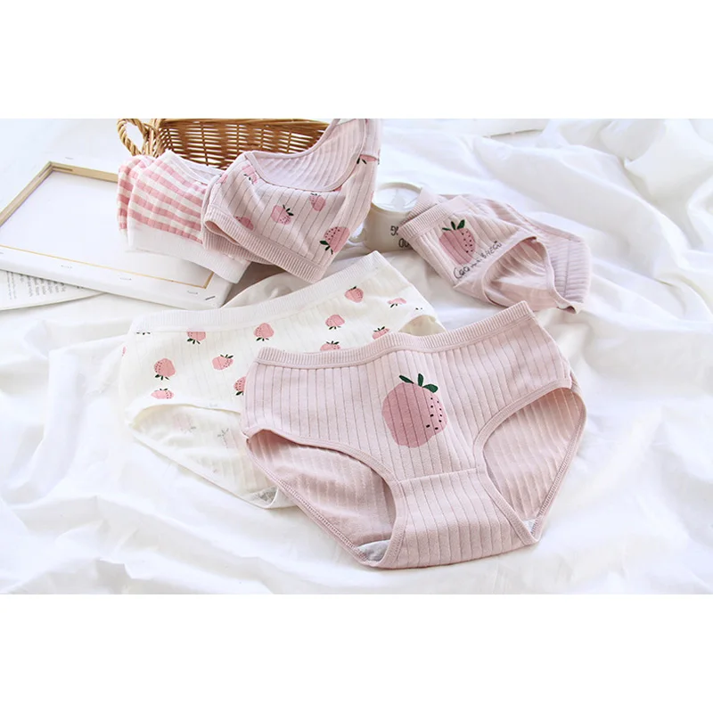 new girls underwear 6pc/lot lace cotton Strawberry middle waist  briefs young girl panties Teenagers wholesales  hot sales