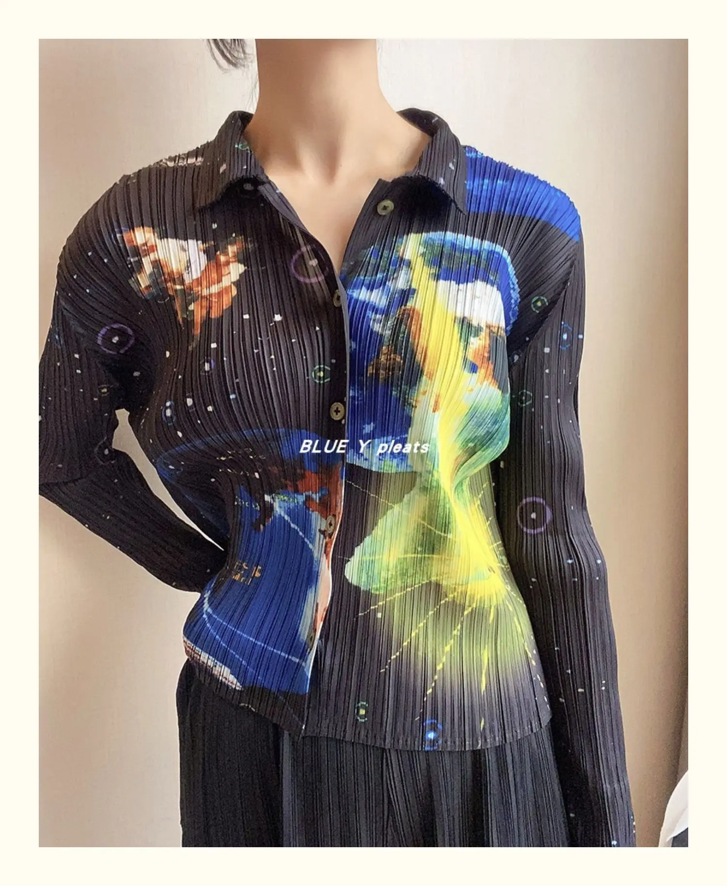 HOT SELLING pleated handmade turndown collar shirt fish scale single breasted Planet Electric Blue print shirt IN STOCK