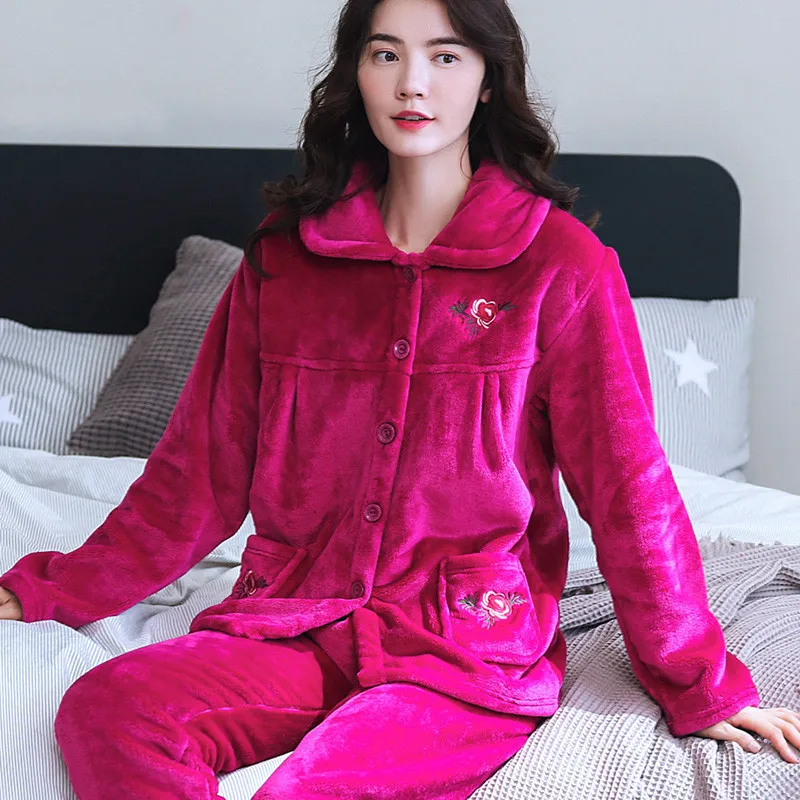 

H5842 Comfortable Women Pajamas Suit Middle-aged and Elderly Female Thick Flannel Long Sleeve Sleepwear Autumn Winter Nightgown