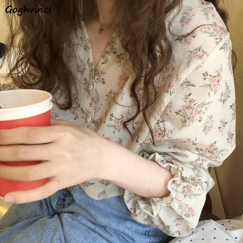 Camisas con estampado Floral para mujer, Top de gasa con cuello en V Ins Ulzzang, Túnica dulce y elegante para mujer, ropa de calle para vacaciones