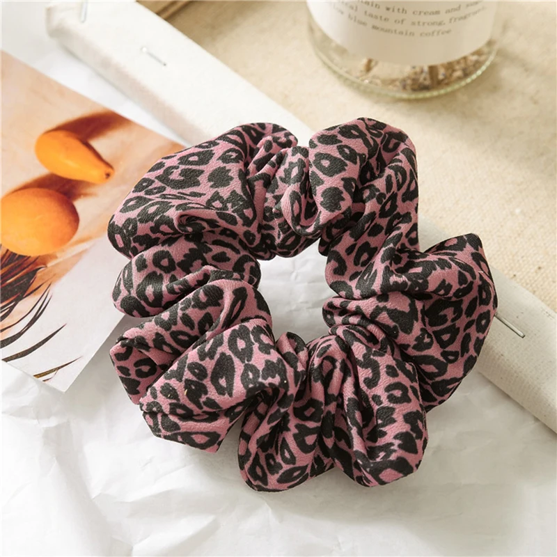 Leopard Hair Scrunchies Stretchy Scrunchie Women Elastic Hair Bands Girls Headwear Animal Print Ponytail Holder Rubber Hair Ties