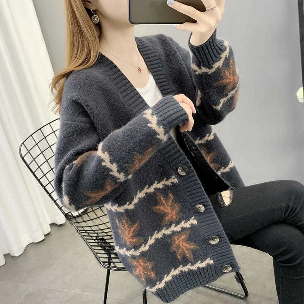 Women\'s Knitted Cardigan, Beautiful Sweater with Maple Leaf Pattern, V-neck Button Khaki Ladies Sweater Cardigan Autumn Cardigan