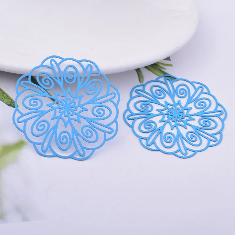 30 Stück AB6581 39mm Messing-Anhänger mit großem lila lackiertem Blumenmotiv in Silber- und Goldfarbe – Detail 8