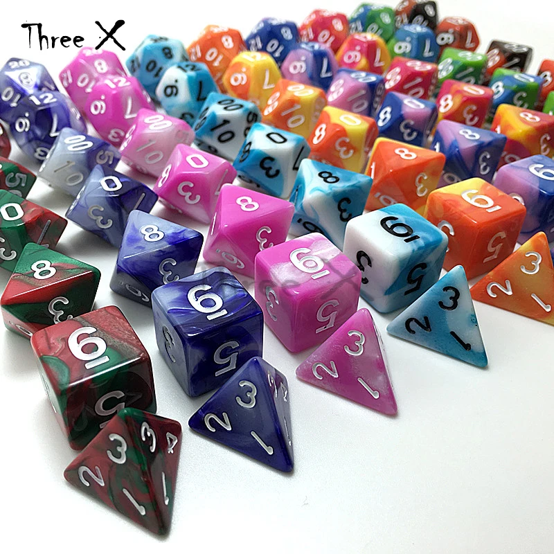 Juego de dados portátiles de colores mixtos, color morado con azul, para DND, efecto de doble Color Rpg