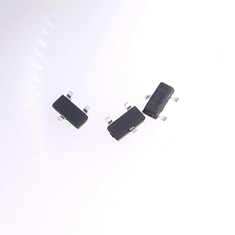 10 pz/lotto originale muslimtr4 MOS PNP SOT-23 20 v1.8a In Stock