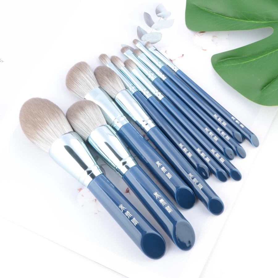 11pcs/Set Blue Makeup brushes Set Foundation Blusher Bronzer sculpting Highlighter Eye shadow eyebrow Make up brush Grey hair