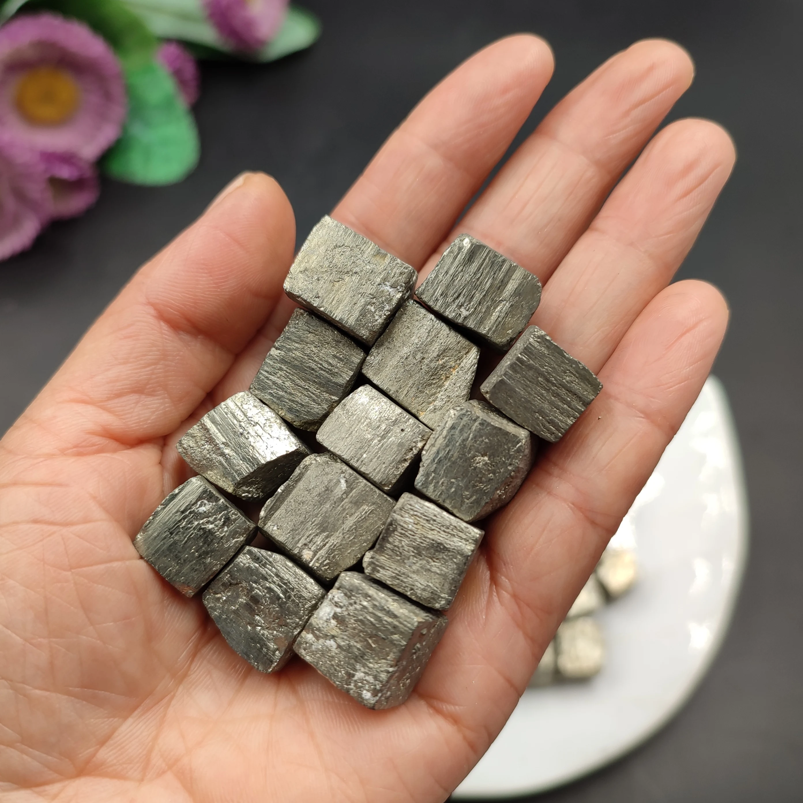 2pcs/Lot Natural Chalcopyrite Pyrite Cube Quartz Crystal Stone Rock Healing Specimen Mineral Reiki Chakra Home Room Decoration