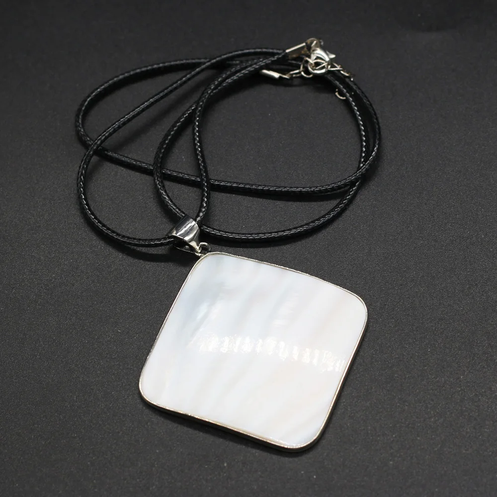 Natural Shell Necklace With Rhombus-Shaped White Pendant Leather Cord 2MM Charms For Elegant Women Love Romantic Gift