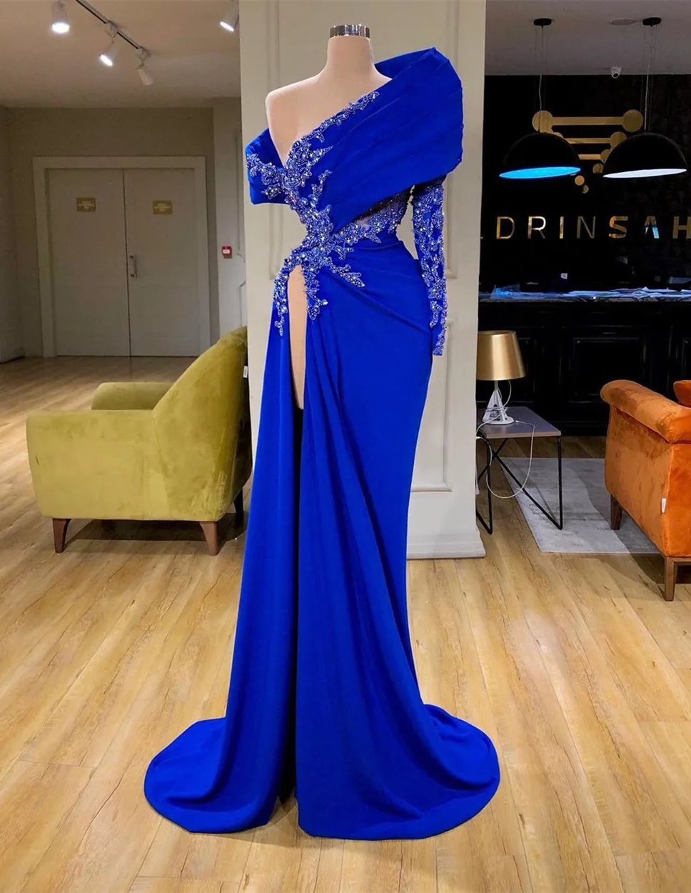 Glitter Royal Blue Long Sleeves Mermaid Arabic Evening Dress Beaded Lace Appliques Plus Size Prom Gowns Women Pageant Dresses