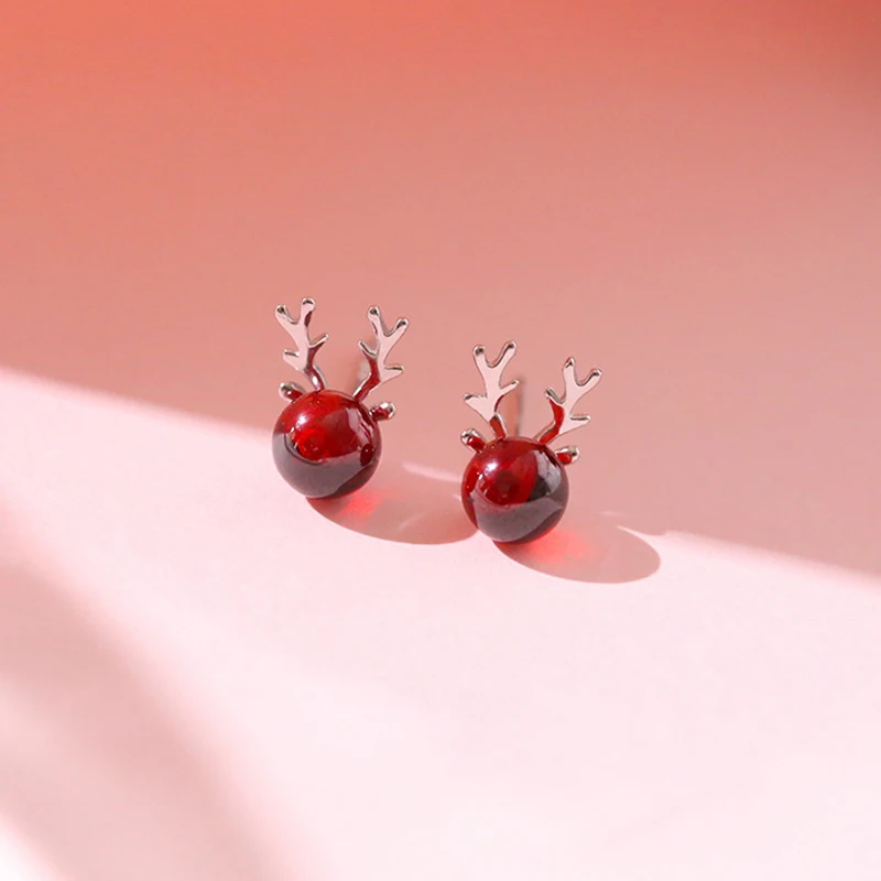 New Christmas Deer Stud Earrings for Women Cute Animal Elk Rhinestone Earring Merry Christmas New Year Wedding Jewelry Gifts