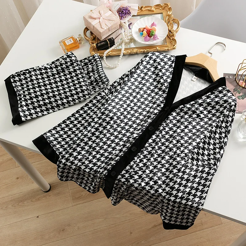 Loose Casual Home Clothes Nightwear White Black Houndstooth Velvet Pajamas For Women V-neck Long Sleeve Trouser Suits Sleepwear