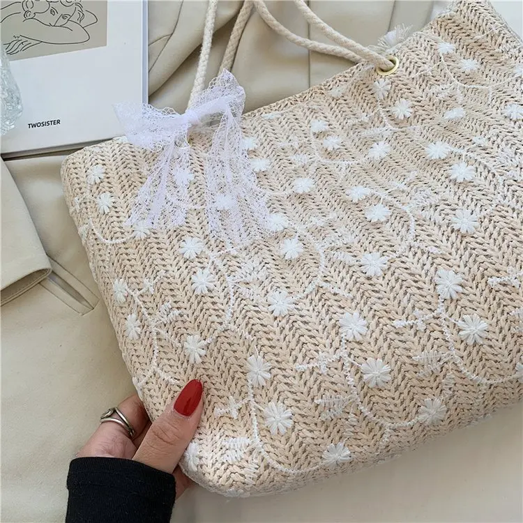 Women Tote Bag Straw Woven Lace Floral Embroidery Shoulder bag Shopping Bag Casual Beach Vacation Tote Handbags  travel bag
