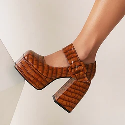 Embossed Checkered Stone Pattern High-Heel Platform Women's Shoes With Green Square Toe And Metal Buckle Platform Shoes