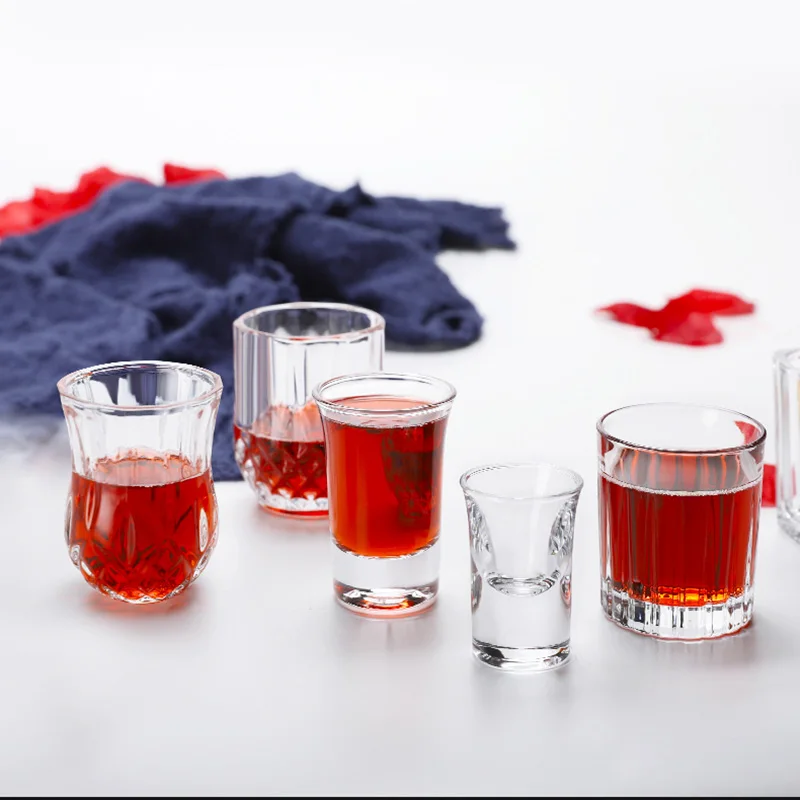 6pcs Small Wine Cup, Mini Cup, Liquor Spirit Cup, Lead Free Glass, High-legged Thickening Cup Trumpet Wine Glass Cup Wonton Cup