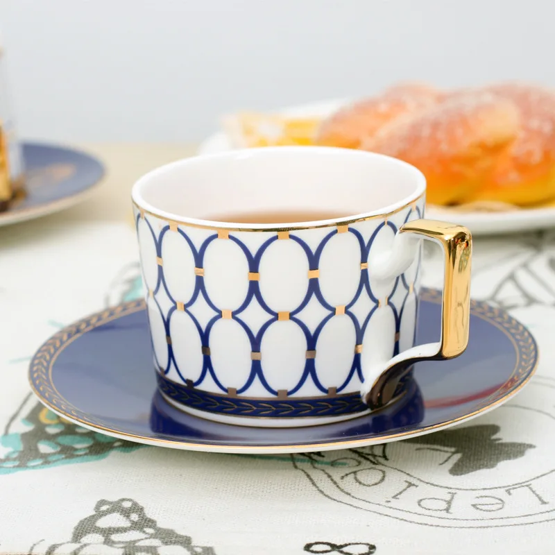 LingAo-Creative Ceramic Coffee Cup with Cup Holder, Hotel and Home