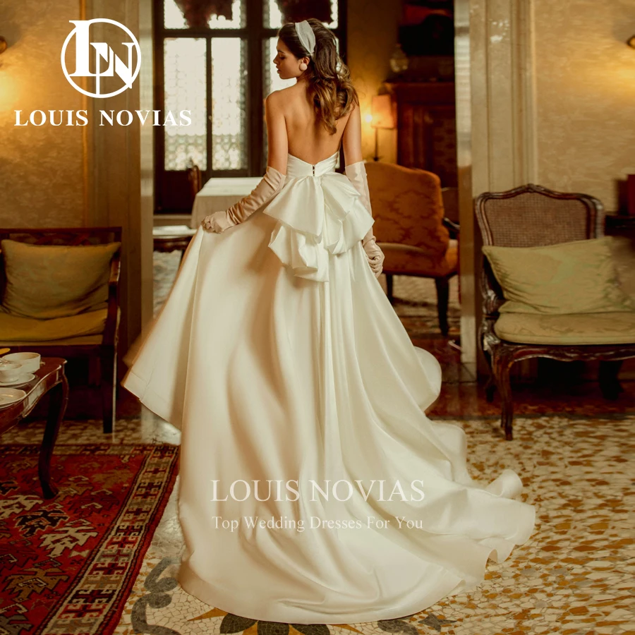 LOUIS NOVIAS Satin Wedding Dress Elegant Vintage Strapless Backless Bridal Gown Bow Sleeveless High/Low A-Line Vestidos De Novia