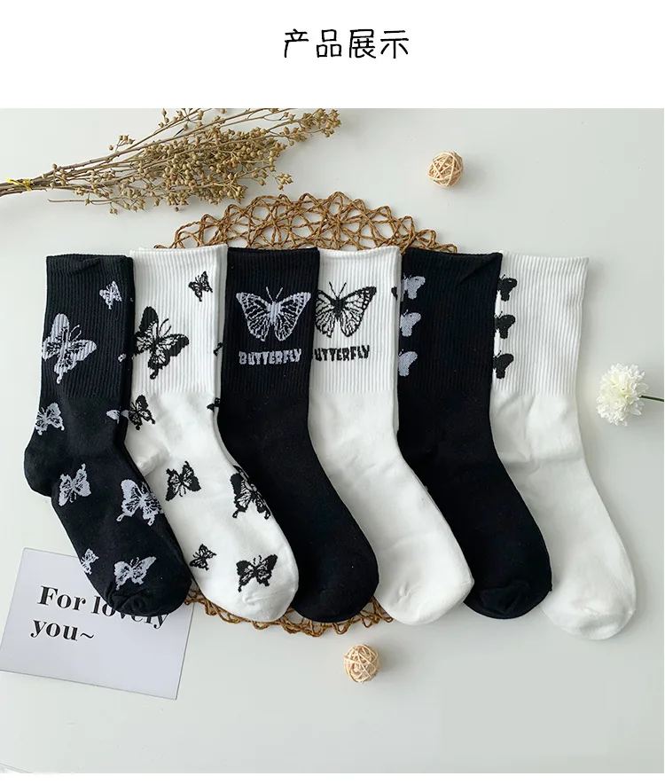 Retro Cute Japanese Spring And Summer Socks Female Ins Tide Sports Net Red Bow Simple And Fashionable Tube Pile Pile Socks