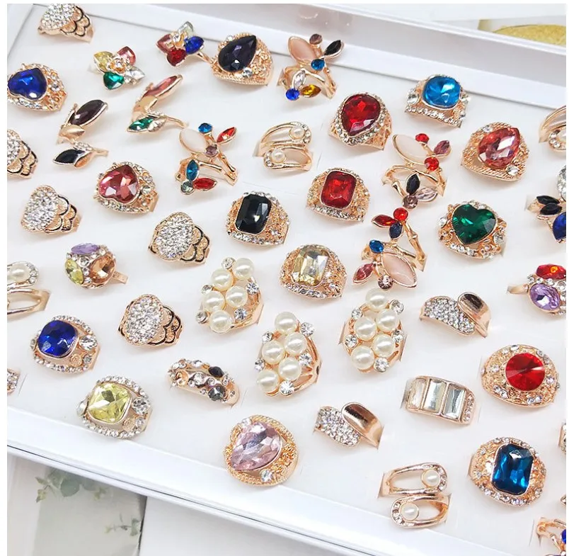 

Wholesale 50pc Mixed style glass crystal gemstone ring Fashion Jewelry Gift Finger Ring For Women Wedding Anniversary Rings