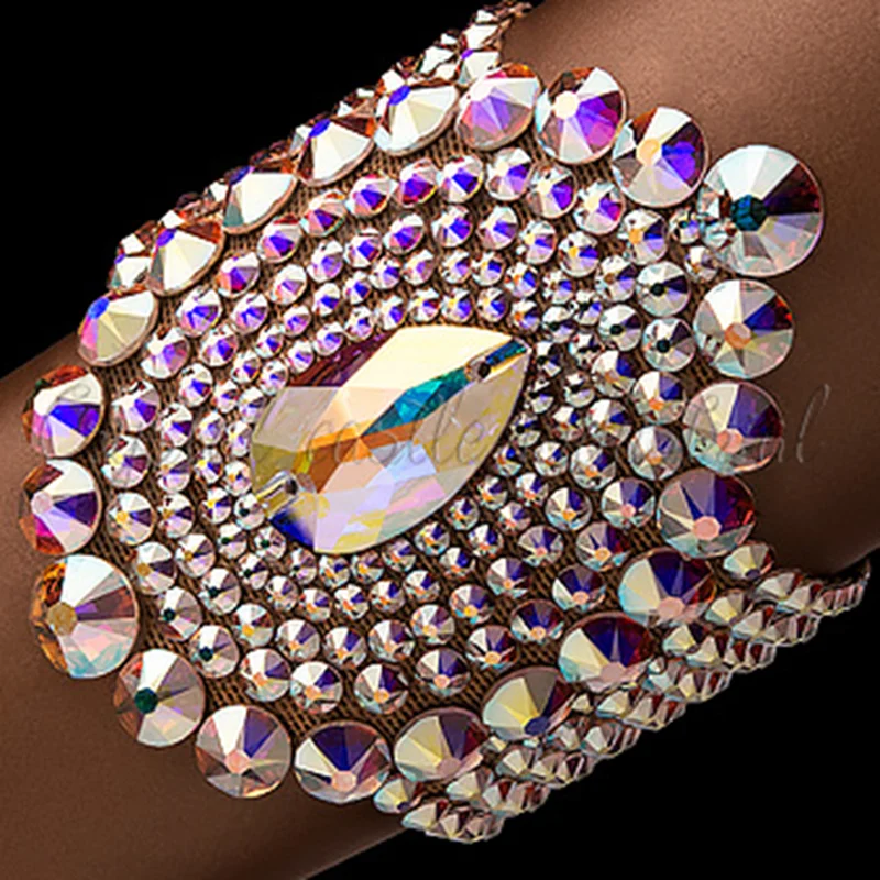 Crystal Castle Sw-Quality 6A Hot Fix Strass Clear White AB Rhythmic Gymnastic Decoration Iron On Hotfix Rhinestones For Clothing