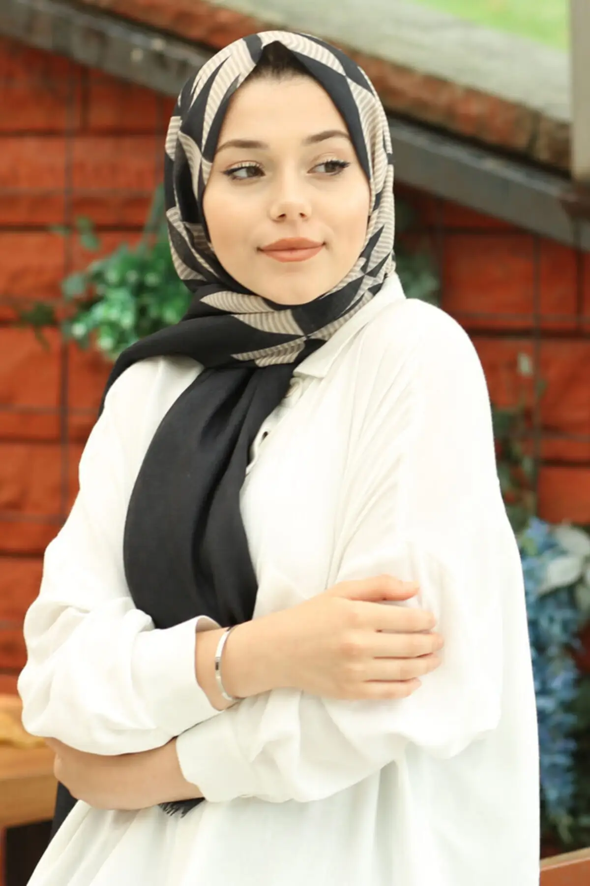 Digital Printed Cotton Shawl Ds-24-v1