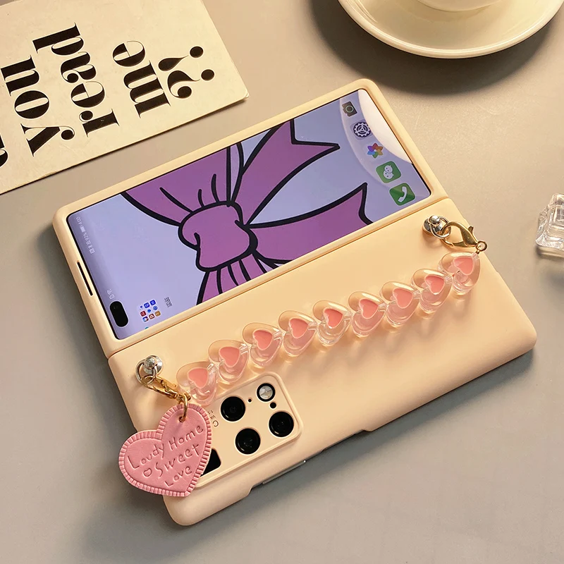 Fashion Cute Conque For Samsung Galaxy Z Fold 6 5 4 2 3 5G Small Love Heart Bracelet Long Pearl Chain Crossbody Pink Case Cover