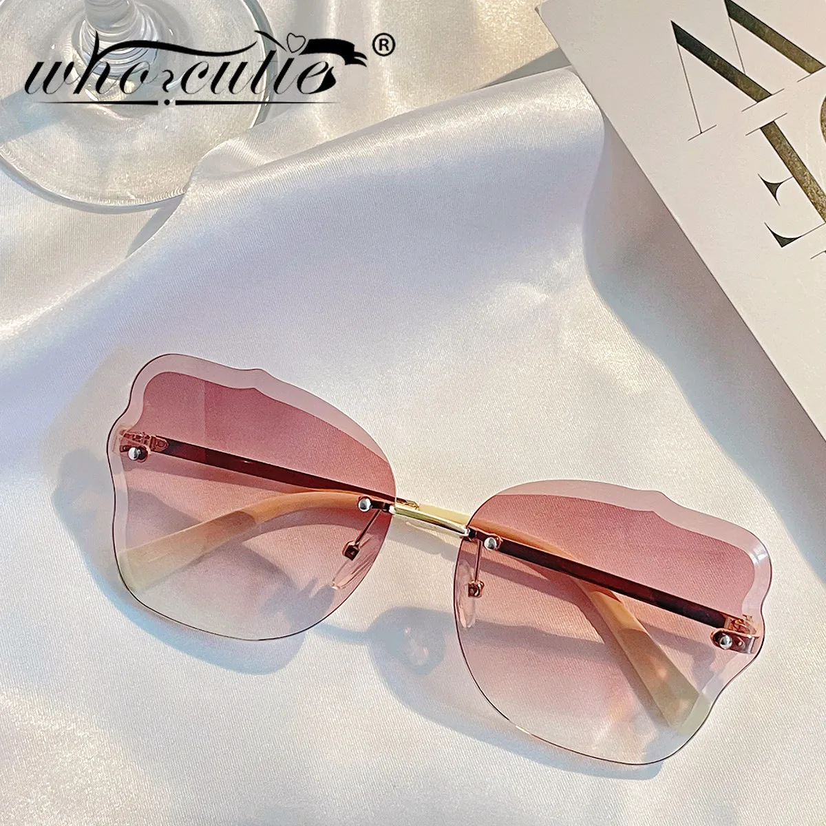 

New Fashion Oversized Rimless Square Sunglasses Women 2021 Brand Design Shades Gradient Blue Pink Lens Frameless Men Sun Glasses