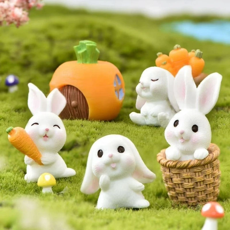 

7PCS Set Easter Day Cute Rabbit Carrot Mini Figure Decoration Toy Doll 3-4cm Plastic Model