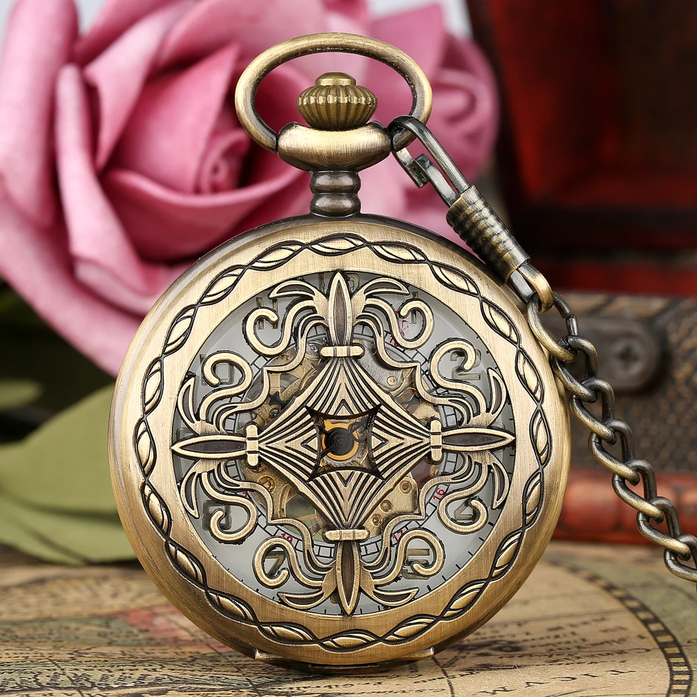 

Retro Bronze Openwork Carving Mechanical Pocket Watch Pendant Hand-Winding Pocket Watches Necklace Men Women White Dial Clocks