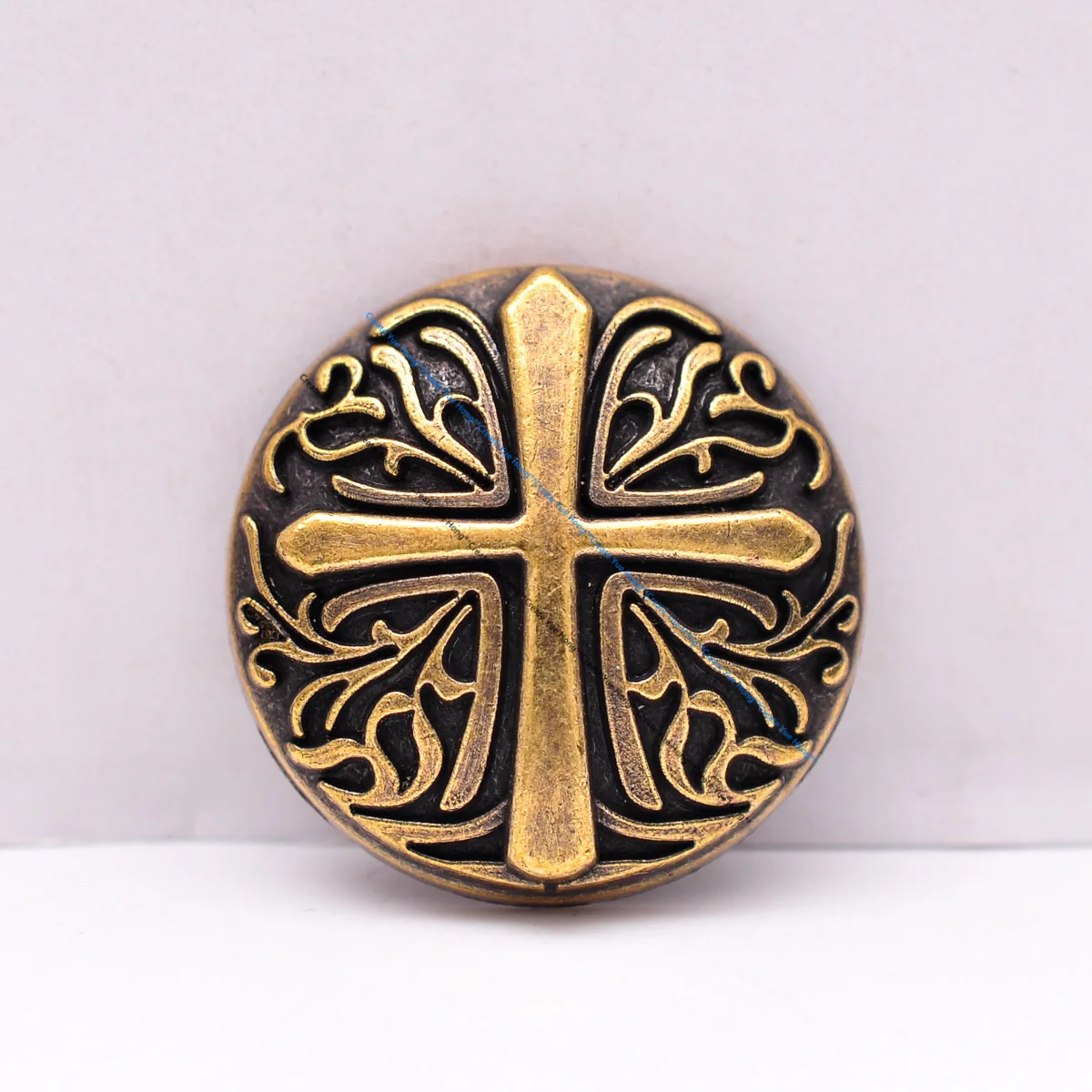 30mm DIY Antique Brass Plated Celtic Biker Cross Leathercraft Accessories Hardware Saddle Bridle Concho  Screwback